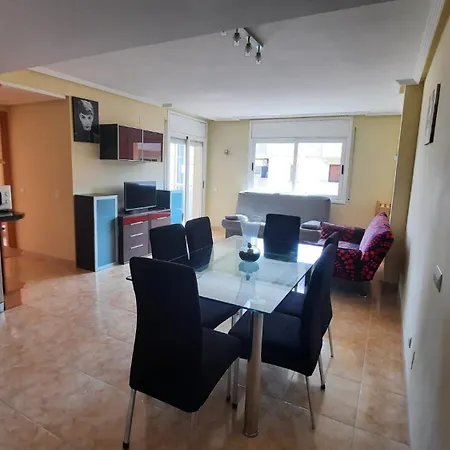 Apartment Fabuloso Apartamento Familiar Con Piscina En