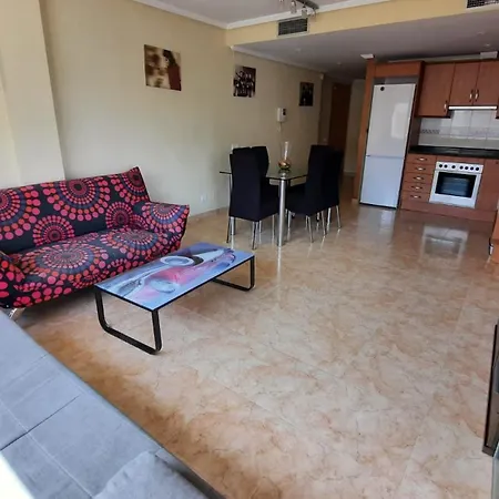 Fabuloso Apartamento Familiar Con Piscina En