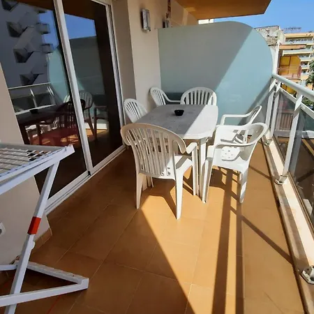 Fabuloso Apartamento Familiar Con Piscina En