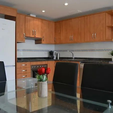 Fabuloso Apartamento Familiar Con Piscina En